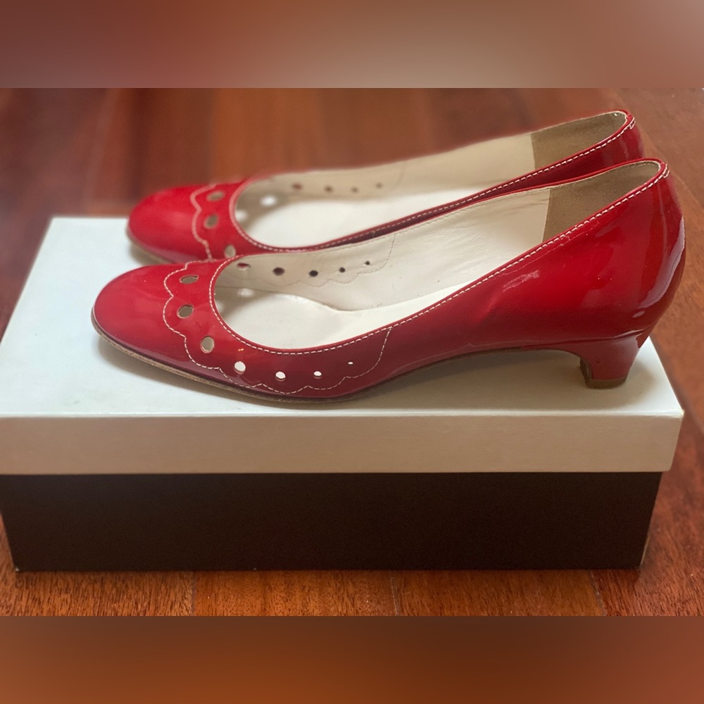Marc by Marc Jacobs Red Patent Leather Low Heels